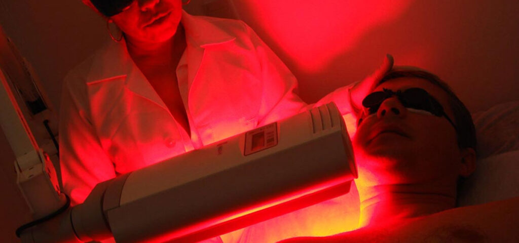 The Benefits of Red Light Therapy During Cancer Treatment